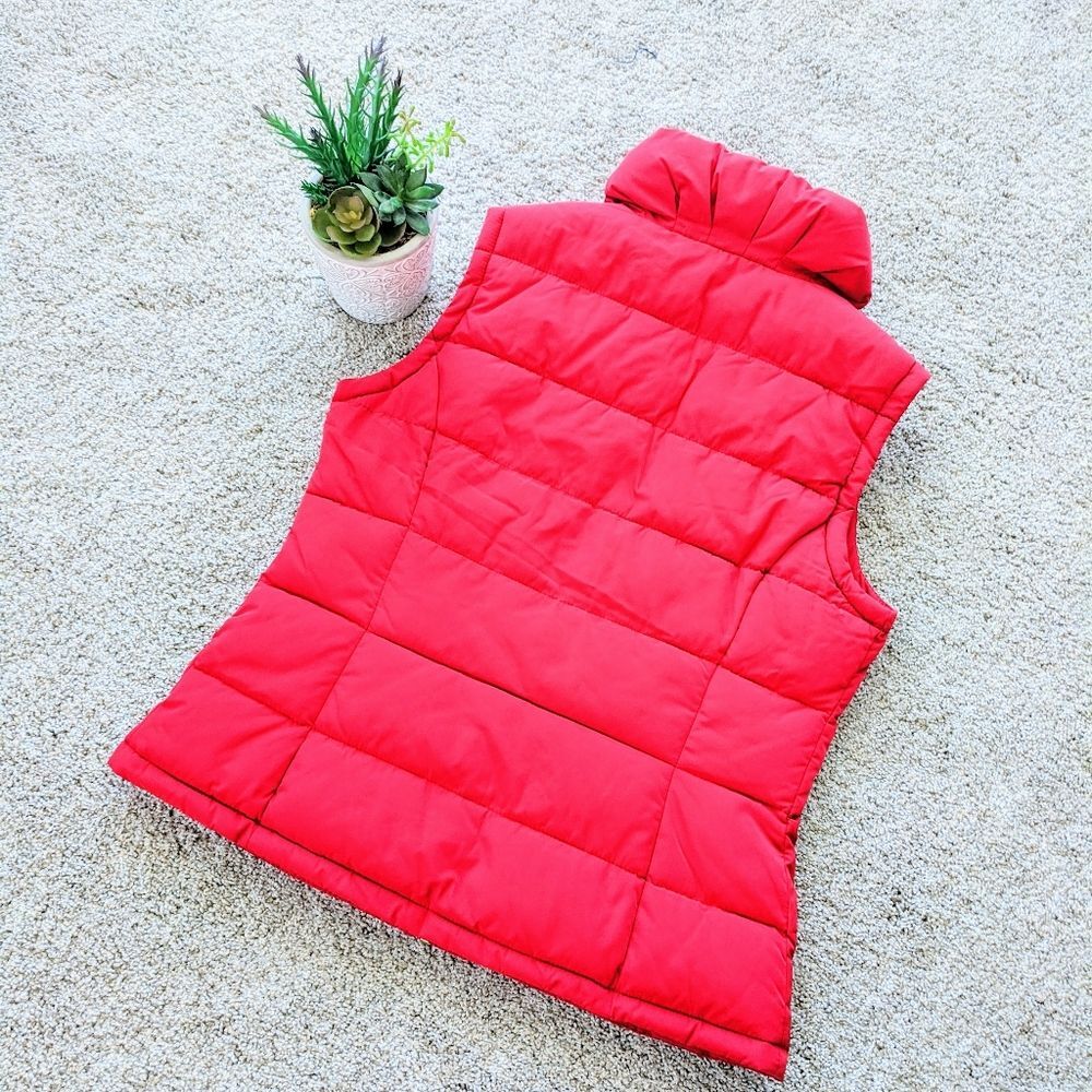 NWT Red Calvin Klein Puffer Vest Small - Picture 8 of 12